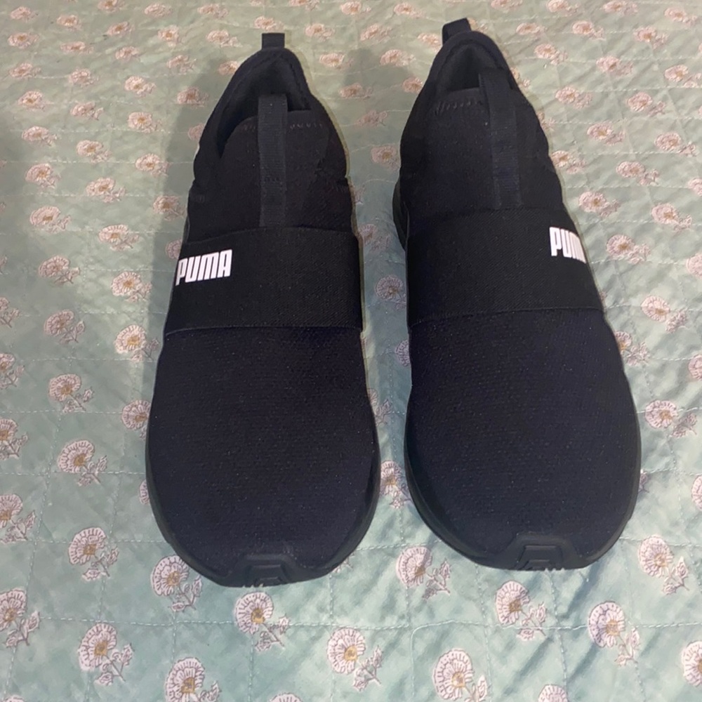 Puma Soft Ride Tennis Shoes